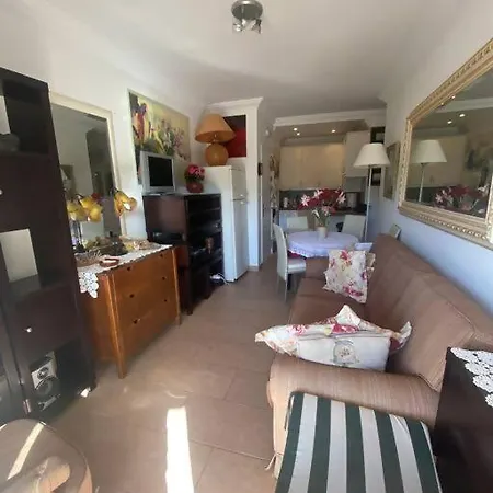 Daire Sea View Apartament Los Cristianos Los Cristianos (Tenerife)